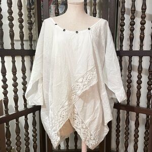 GARY GRAHAM White Cotton Lace Handkerchief Batwing Oversized Boho Fairy Top